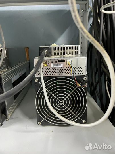 Асики Whatsminer m31s 76 th