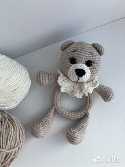 Мишка, вязаные игрушки, погремушки
