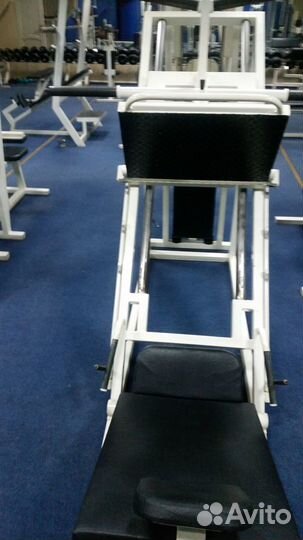 Жим ногами (угол 45 г.)