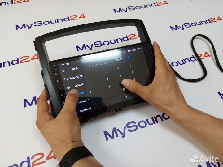 Штатная магнитола для Mitsubishi Pajero на Android