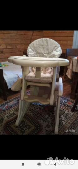 Стульчик для кормления