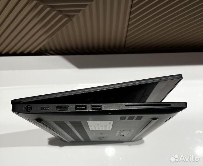 Ноутбук dell latitude 7480
