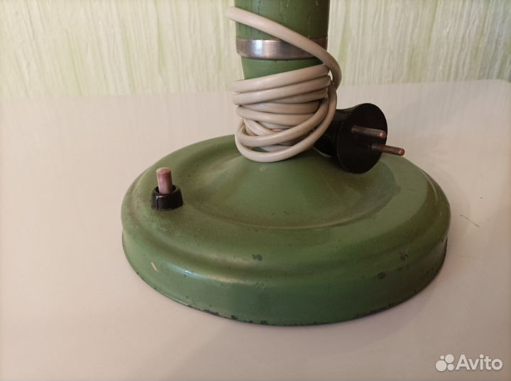 Лампа настольная без плафона 60-е годы СССР
