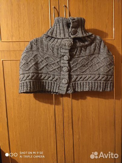 Накидка на верхнюю одежду