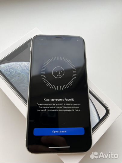 iPhone Xr, 64 ГБ