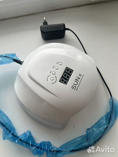 Лампа для ногтей