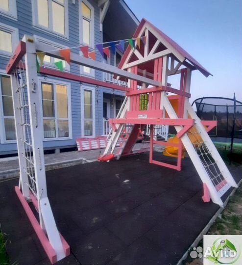 Детская площадка для спорта детей