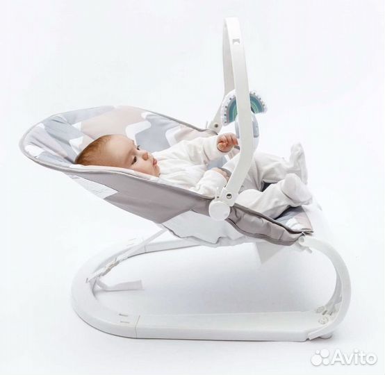 Шезлонг для новорожденных
