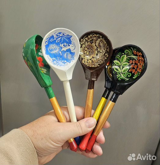 Деревянные ложки хохлома, чашки, доски разделочн