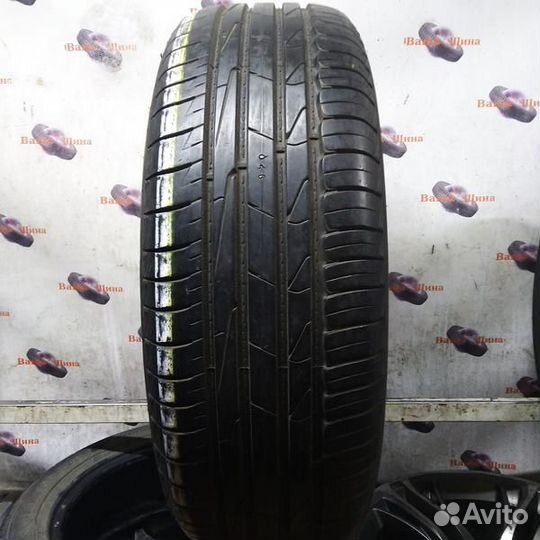 Nokian Tyres Hakka Blue 3 SUV 225/65 R17