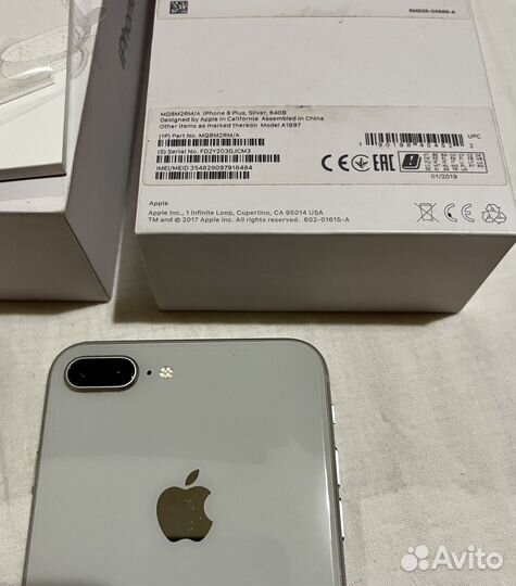 iPhone 8 Plus, 64 ГБ