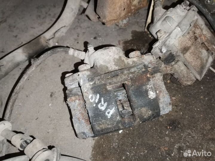 Суппорта тормозные LADA Priora Kalina Granta