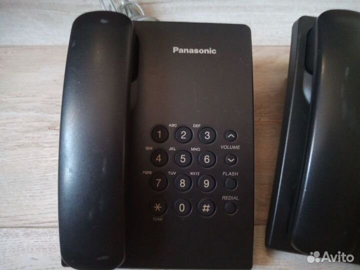 Телефон Panasonic KX-TS2350RU