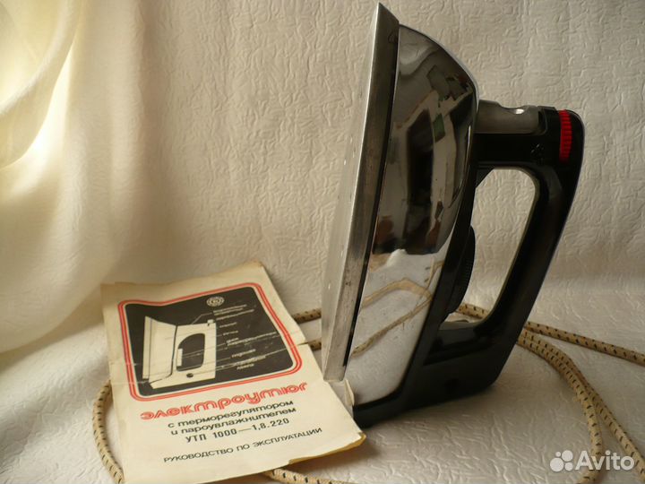Утюг упт 1000-1,8.220 СССР 1982 г
