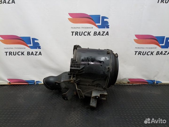 Корпус воздушного фильтра Mercedes-Benz Axor