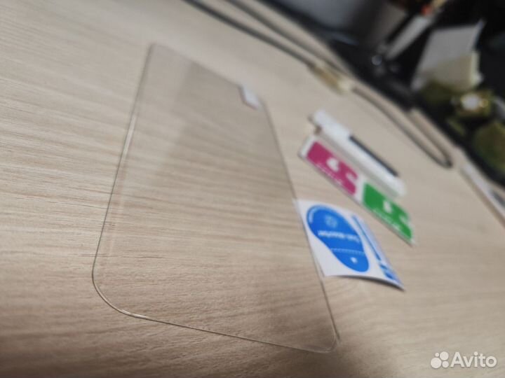 Защитное стекло на Xiaomi 11