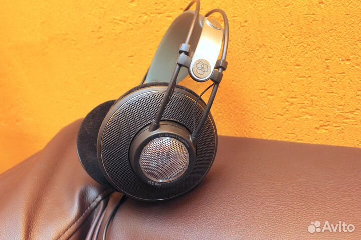 AKG K612 Pro Headphones