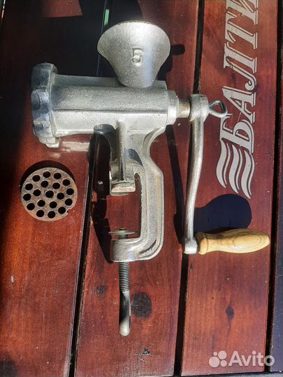 Мясорубка ручная