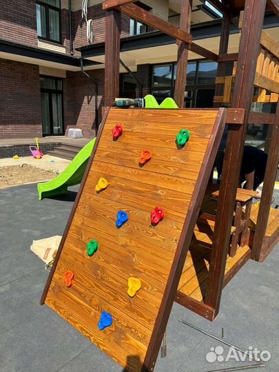 Детская игровая площадка