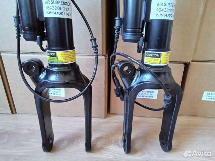 Пневмостойки Mercedes W164 передние Пара Новые