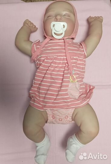 Сплюшечка реборн новая 50 см