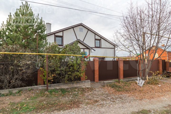 Дом 372,4 м² на участке 14 сот.