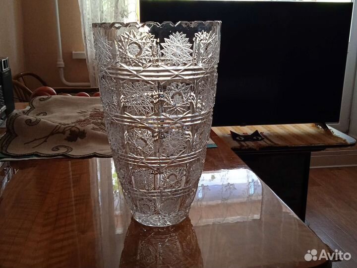 Хрустальные вазы 30 см СССР и Польша