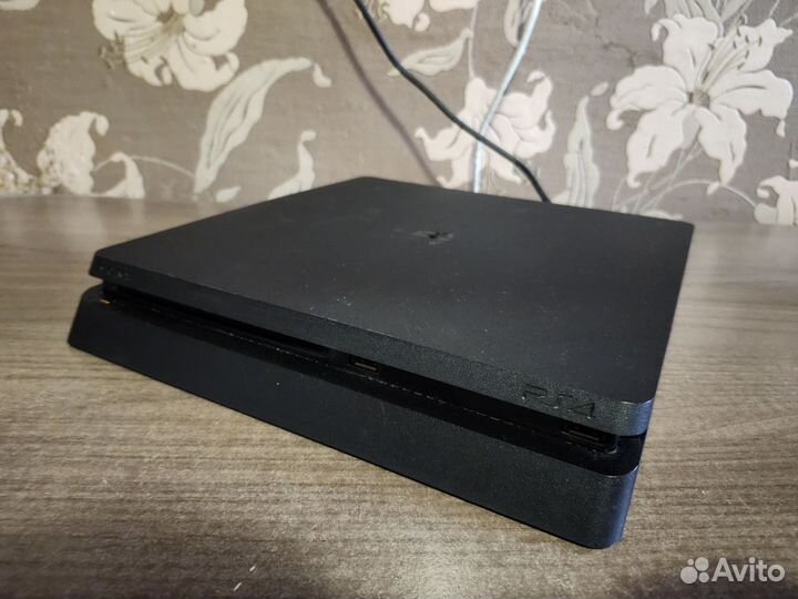 Sony playstation 4 slim с играми