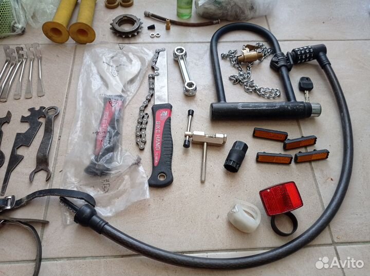 Велозапчасти и велоинструменты разные
