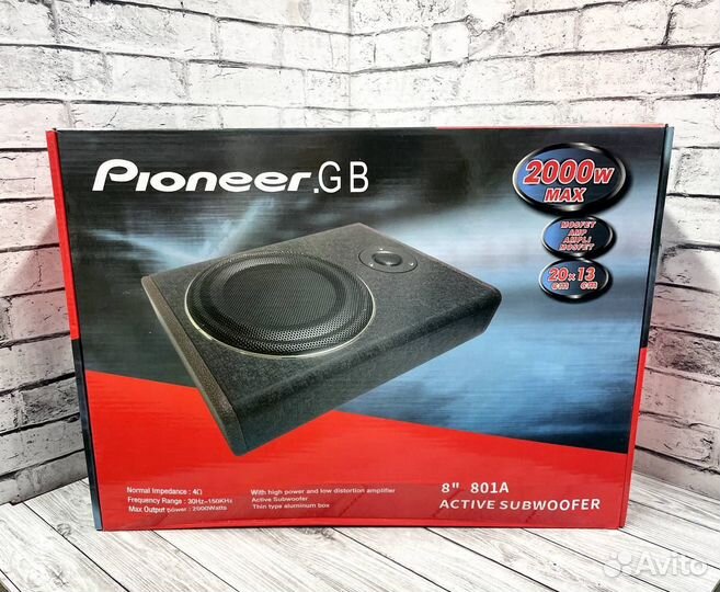 Сабвуфер под сиденье с активным усилителем