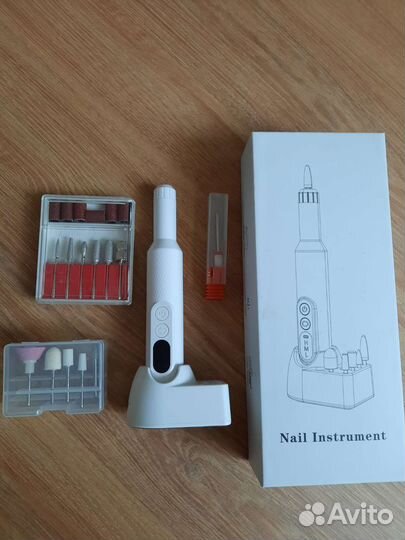 Аппарат для маникюра и педикюра