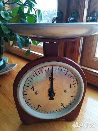 Весы кухонные (торговые) СССР настольные(точные)