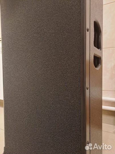 Активная акустическая колонка