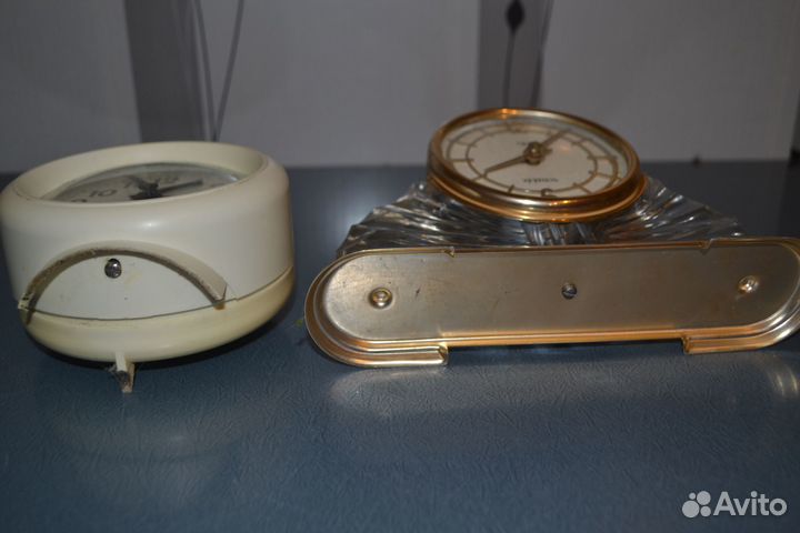 Старые часы