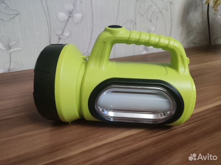 Аккумуляторный фонарь фаzа