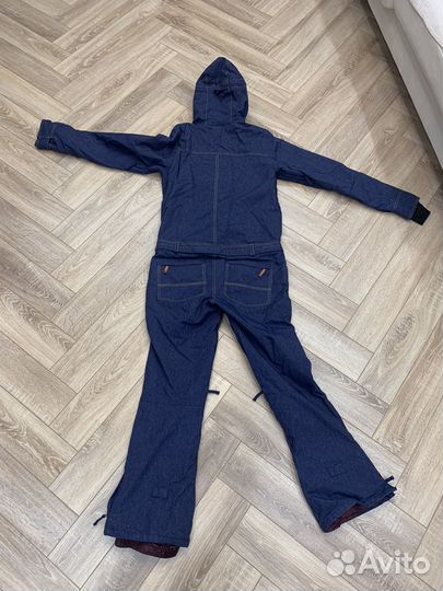 Горнолыжный комбинезон женский roxy