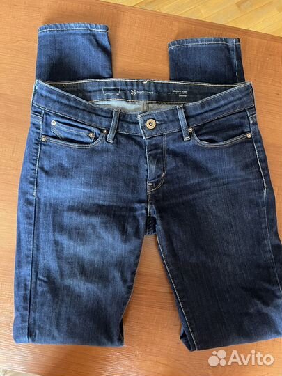 Джинсы levis 26р