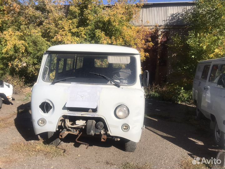 В разборе УАЗ буханка