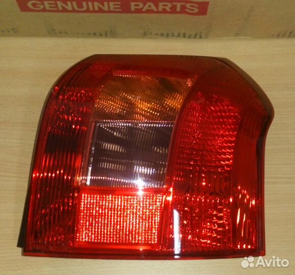 Фонарь задний правый Toyota corolla 815511361