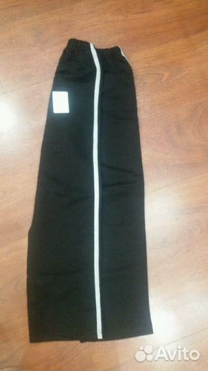 Спортивные брюки