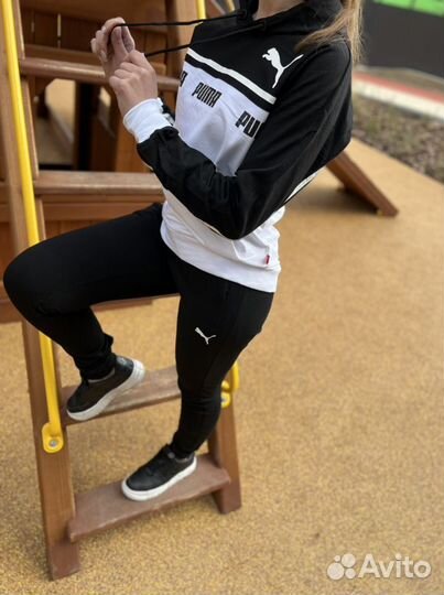 Спортивный костюм женский