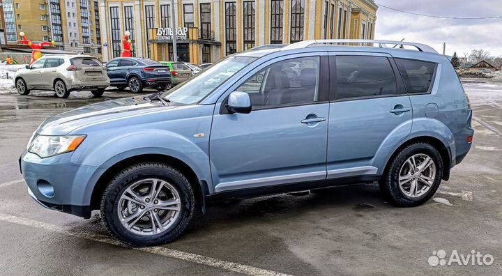 Mitsubishi Outlander 2.4 CVT, 2008, 213 300 км