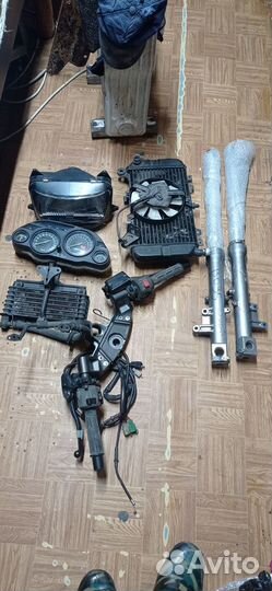 Запчасти на ZZR 600