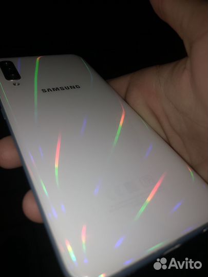 Samsung Galaxy A50, 4/64 ГБ