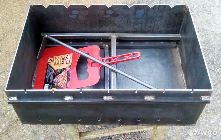 Мангал усиленный, со съемными ножками