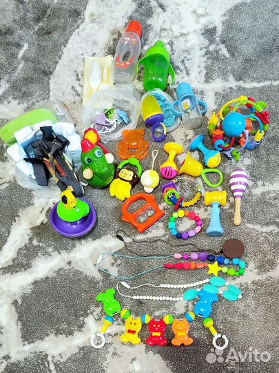 Игрушки погремушки пакетом