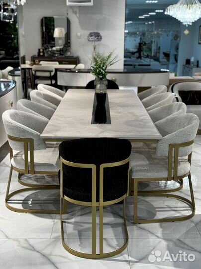 Кухонный стол. Доставка по всей России