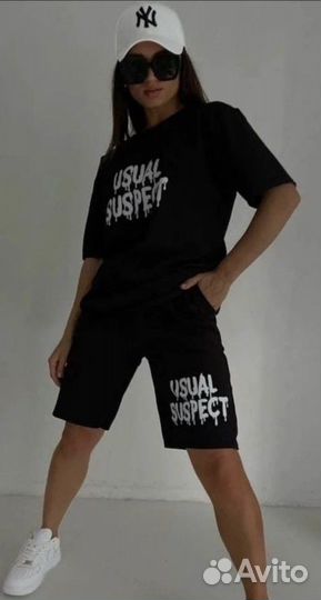 Спортивный костюм новый