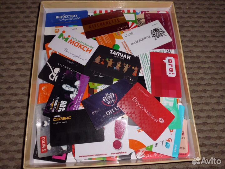 Пластиковые карточки 430 шт