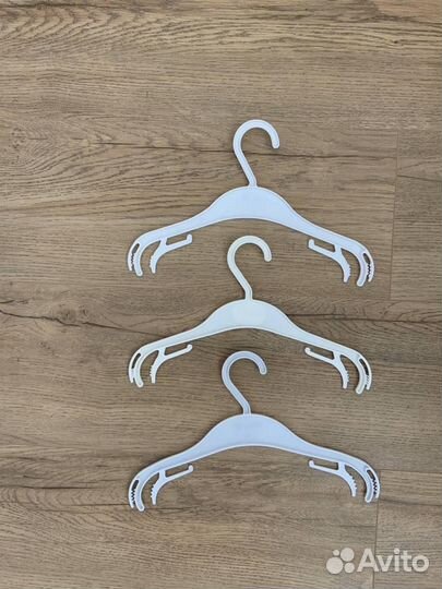 Вешалки